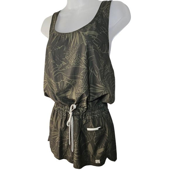 Vuori Racerback Clementine Oregano Rainforest Short Romper Size M - Picture 5 of 9